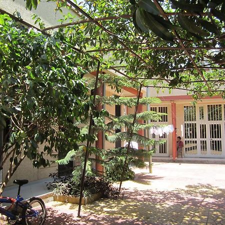 Manuhie Backpackers Lodge Bahir Dar Dış mekan fotoğraf